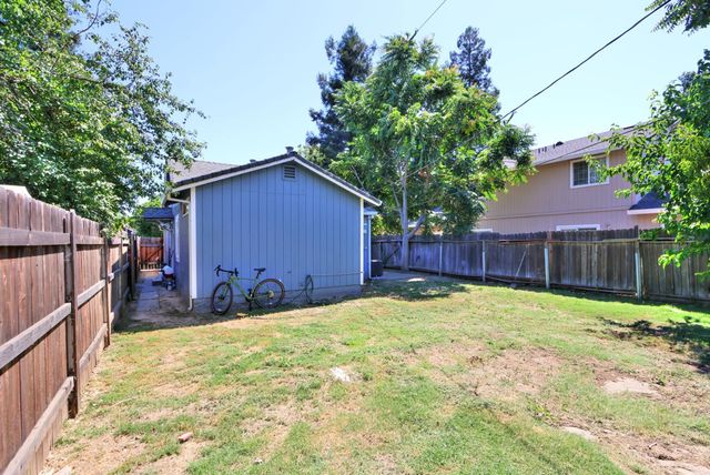 361 W El Camino Ave, Sacramento, CA 95833