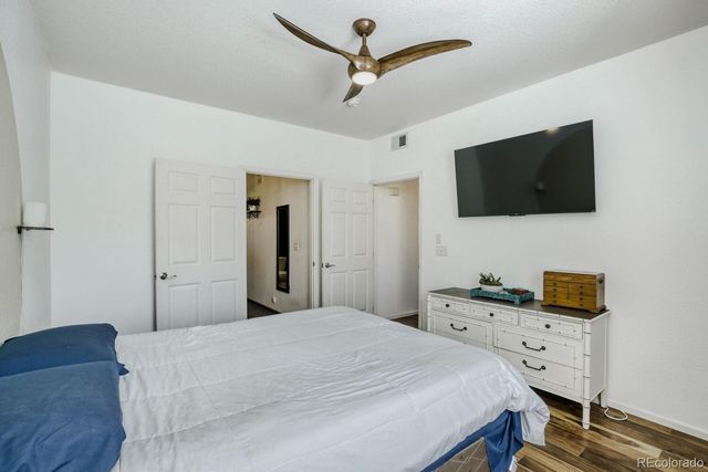 2131 Grays Peak Drive 101, Loveland, CO 80538
