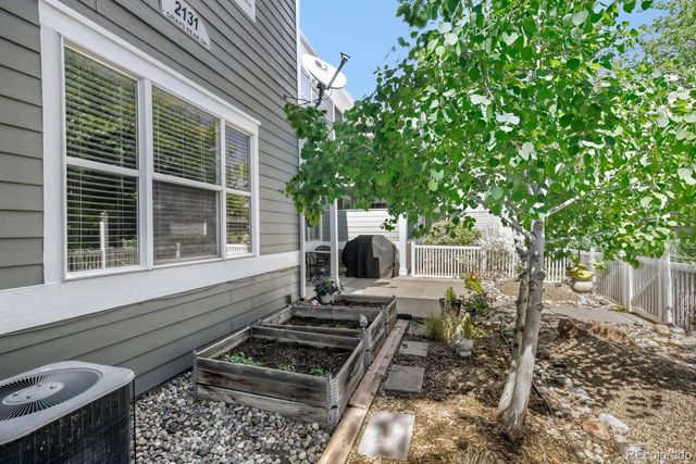 2131 Grays Peak Drive 101, Loveland, CO 80538