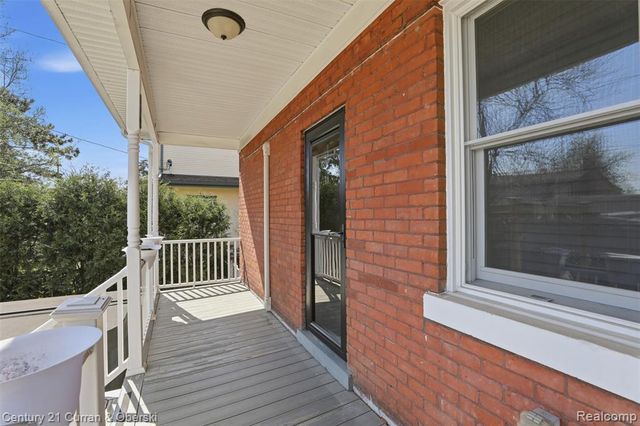 22165 Park Street, Dearborn, MI 48124