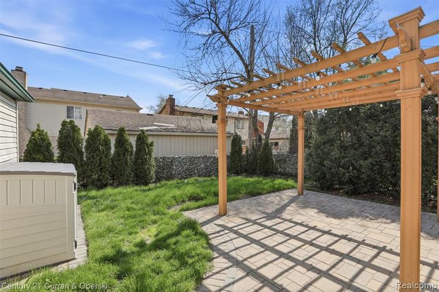 22165 Park Street, Dearborn, MI 48124