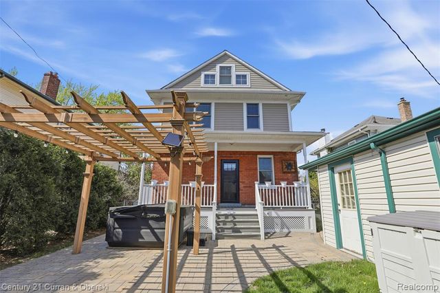 22165 Park Street, Dearborn, MI 48124