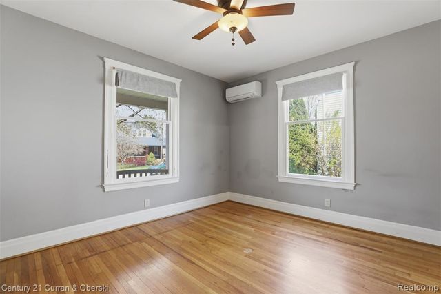 22165 Park Street, Dearborn, MI 48124