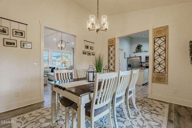 1811 Ally Lane, Sevierville, TN 37876