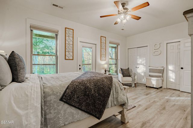 1811 Ally Lane, Sevierville, TN 37876