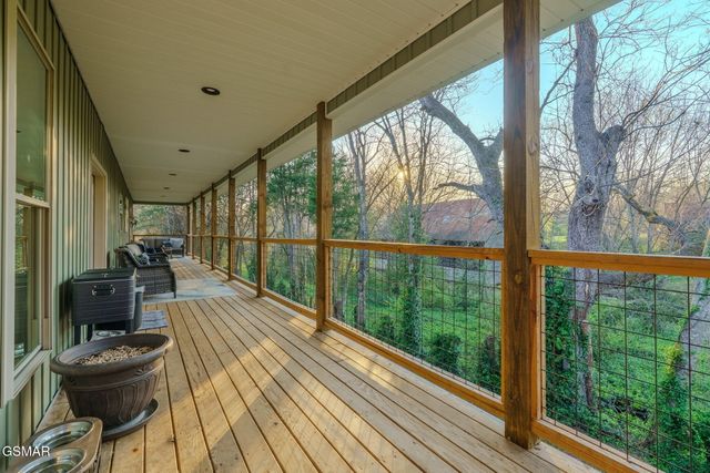 1811 Ally Lane, Sevierville, TN 37876