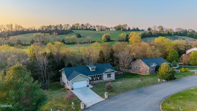 1811 Ally Lane, Sevierville, TN 37876