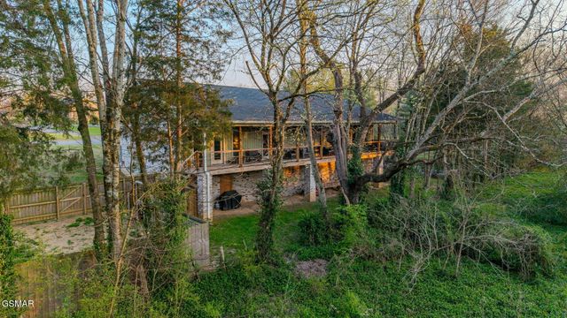 1811 Ally Lane, Sevierville, TN 37876