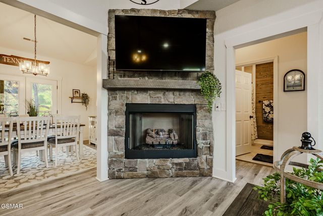 1811 Ally Lane, Sevierville, TN 37876