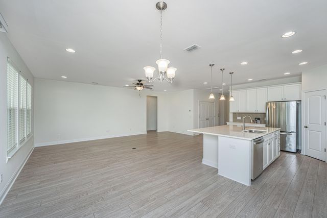 231 Marina Shores Court, Summerville, SC 29486