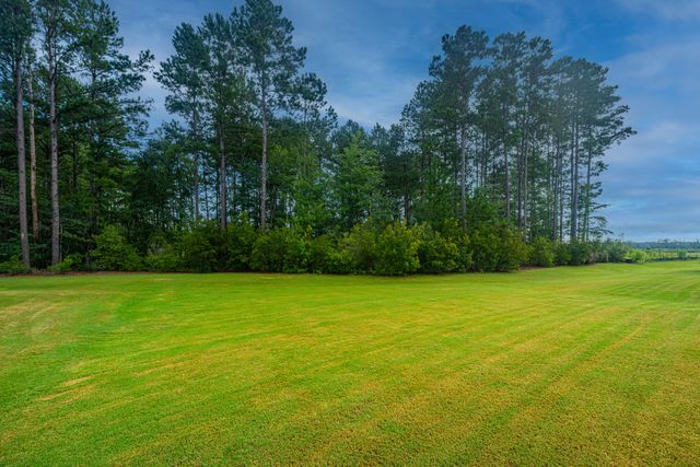 231 Marina Shores Court, Summerville, SC 29486