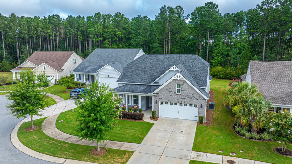 231 Marina Shores Court, Summerville, SC 29486