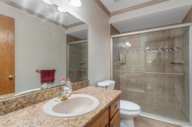 47105 Liberty Bell Road, Macomb, MI 48044