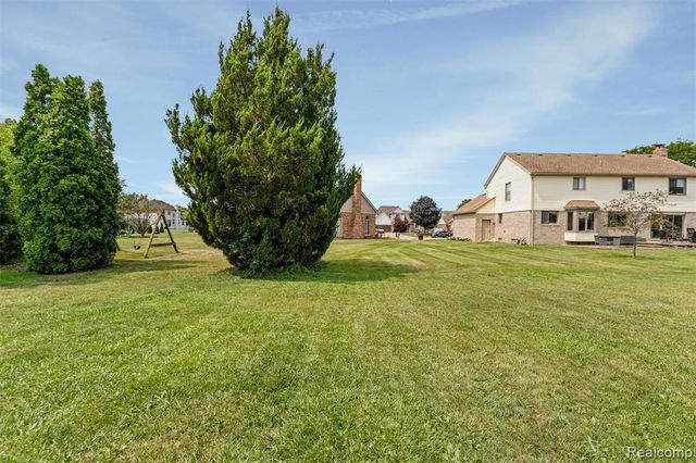 47105 Liberty Bell Road, Macomb, MI 48044