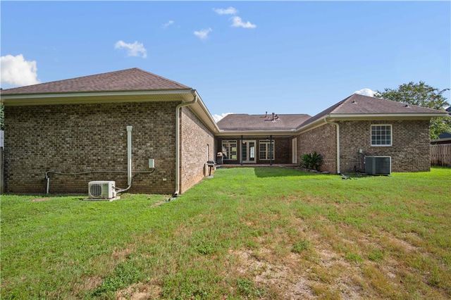8807 Stillwood Court, Mobile, AL 36619