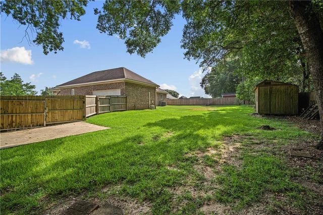 8807 Stillwood Court, Mobile, AL 36619