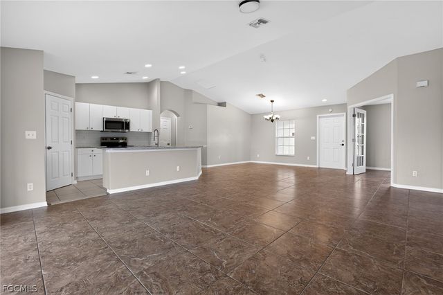 2902 Alan AVE S, Lehigh Acres, FL 33976