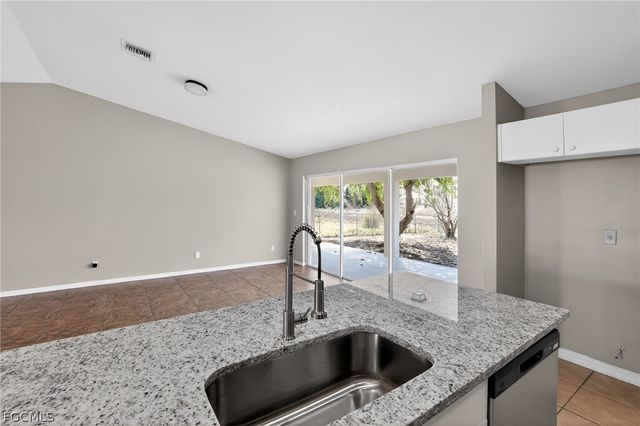 2902 Alan AVE S, Lehigh Acres, FL 33976