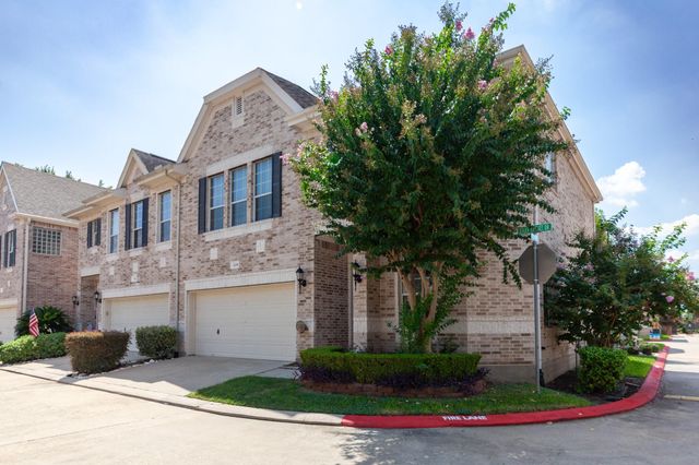 3206 Holly Thicket Drive, Houston, TX 77042