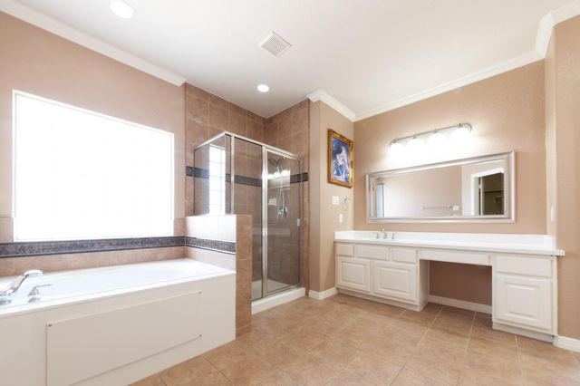 3206 Holly Thicket Drive, Houston, TX 77042