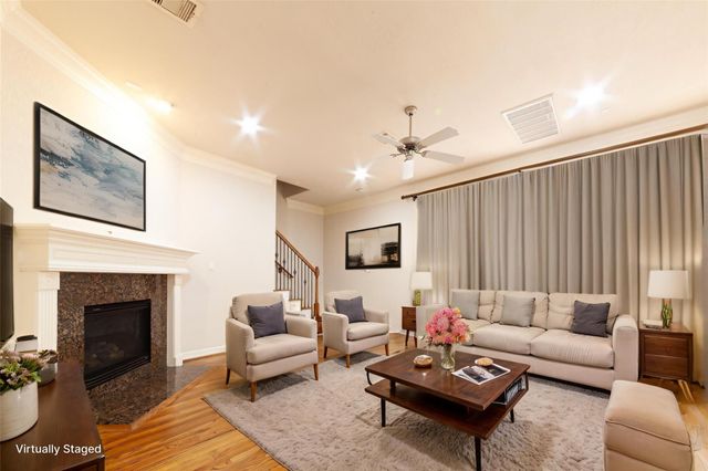 3206 Holly Thicket Drive, Houston, TX 77042