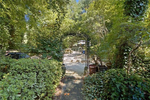 430 Lindbergh Drive NE A6, Atlanta, GA 30305