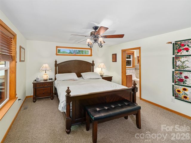 326 Ewart Wilson Road, Burnsville, NC 28714
