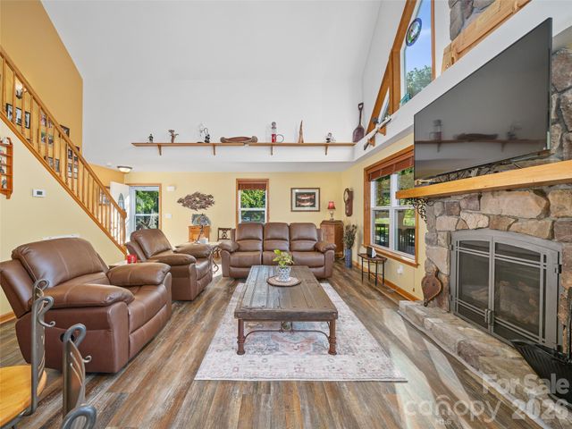 326 Ewart Wilson Road, Burnsville, NC 28714