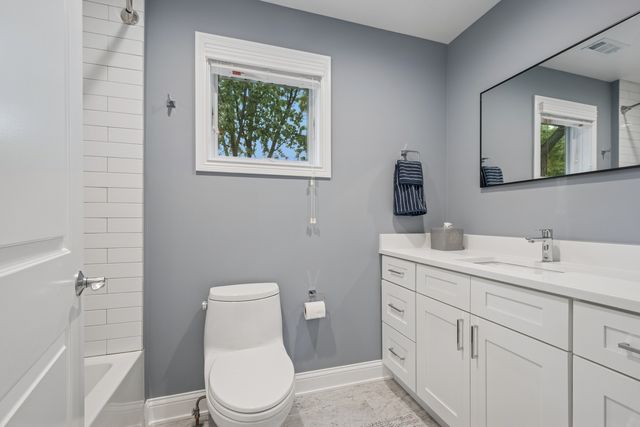 3287 Western Avenue, Highland Park, IL 60035