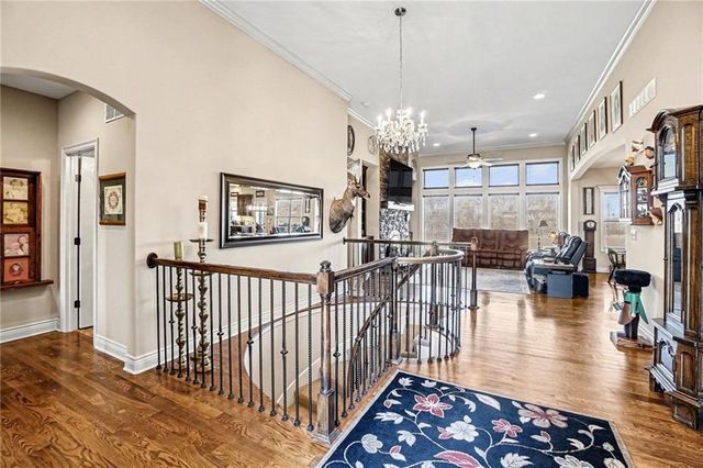 18401 SSR-W Highway, Smithville, MO 64089