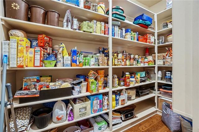 18401 SSR-W Highway, Smithville, MO 64089