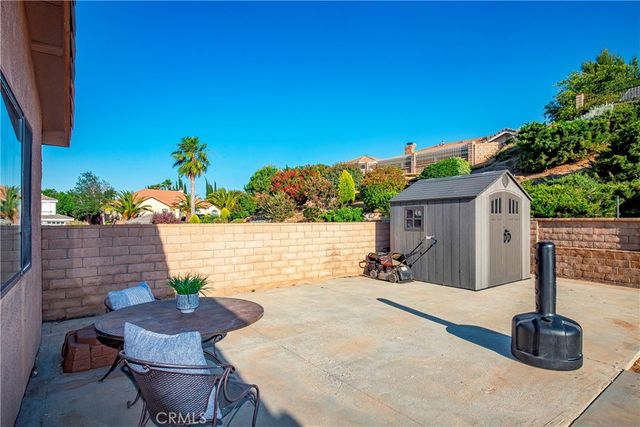 6716 Granada Drive, Palmdale, CA 93551