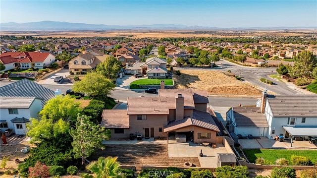 6716 Granada Drive, Palmdale, CA 93551