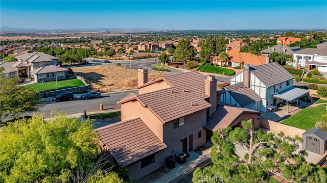 6716 Granada Drive, Palmdale, CA 93551