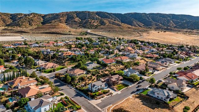 6716 Granada Drive, Palmdale, CA 93551