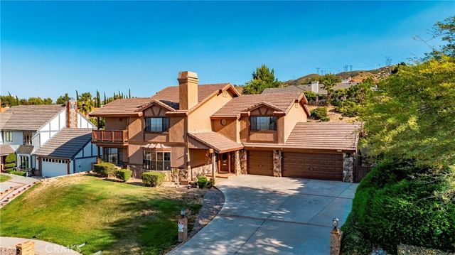 6716 Granada Drive, Palmdale, CA 93551