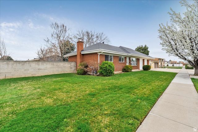 8248 S ROMAINE DR, Sandy, UT 84070