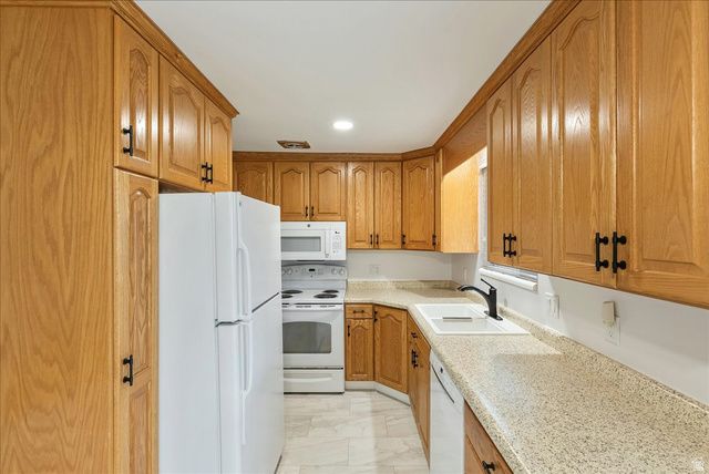 8248 S ROMAINE DR, Sandy, UT 84070