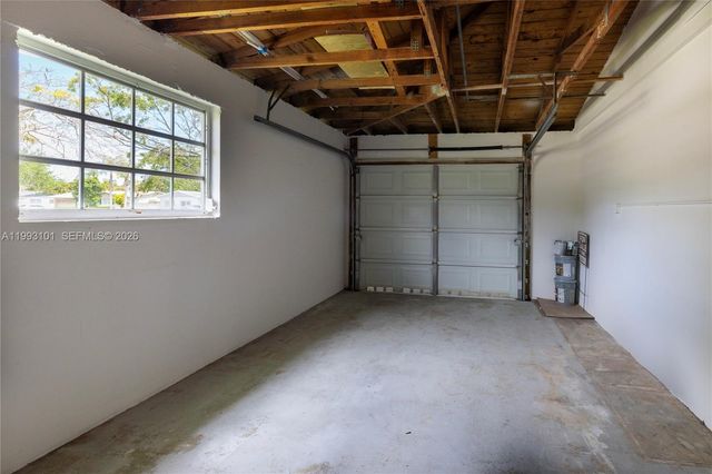 9700 Kendale Blvd, Miami, FL 33176