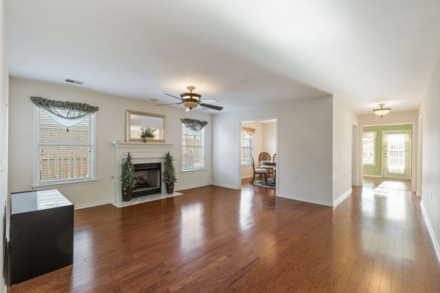 96 Alton Park Ln, Franklin, TN 37069