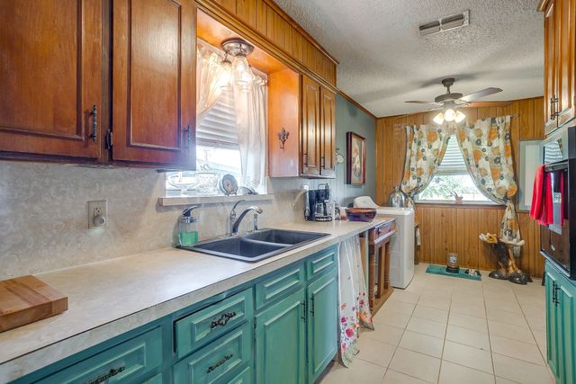 1145 Porter Court, Granbury, TX 76048