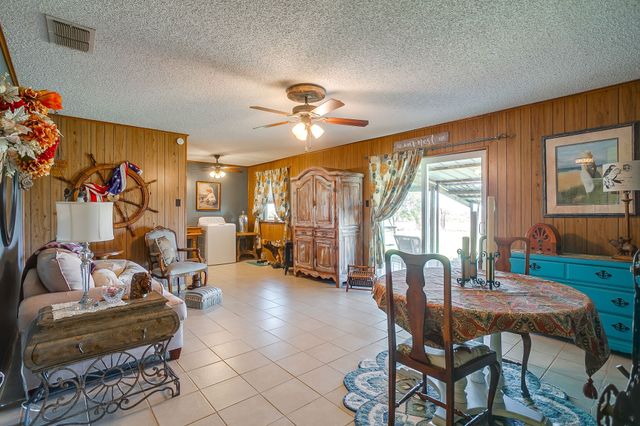 1145 Porter Court, Granbury, TX 76048