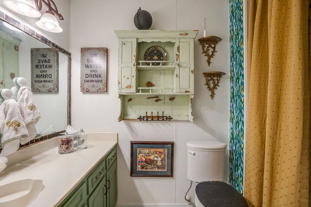 1145 Porter Court, Granbury, TX 76048