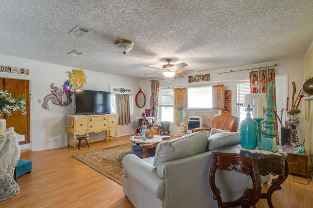 1145 Porter Court, Granbury, TX 76048