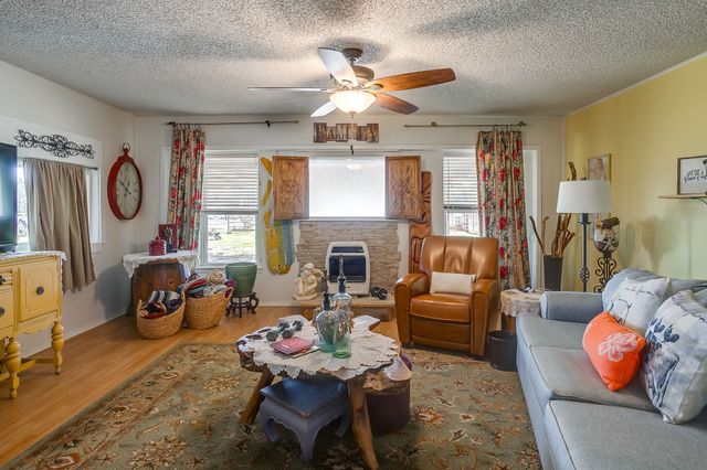 1145 Porter Court, Granbury, TX 76048