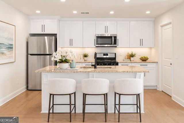 2593 Walton Way SW, Marietta, GA 30060