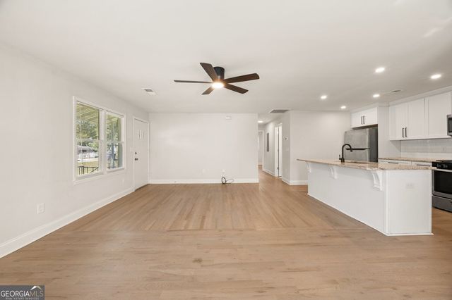 2593 Walton Way SW, Marietta, GA 30060