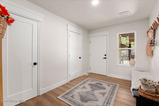 5049 E French Gulch Rd, Coeur D'alene, ID 83814
