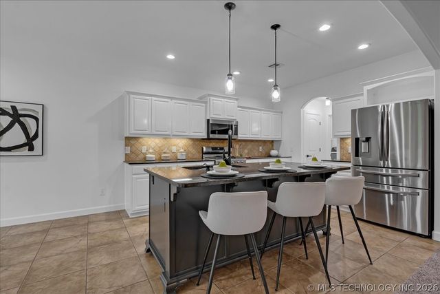 1701 E Granger Street, Broken Arrow, OK 74012