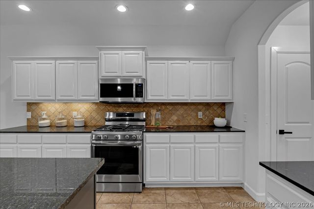 1701 E Granger Street, Broken Arrow, OK 74012